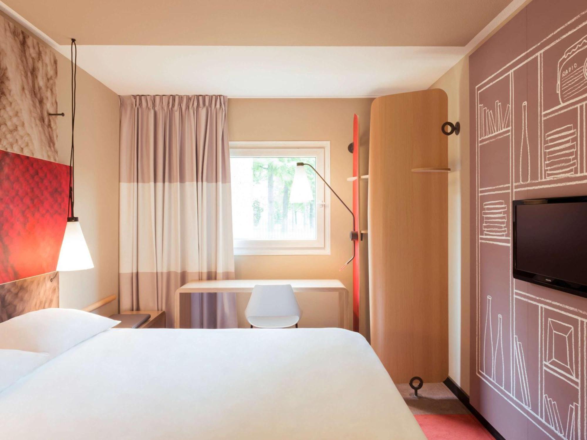 Ibis Montauban Hotell Eksteriør bilde