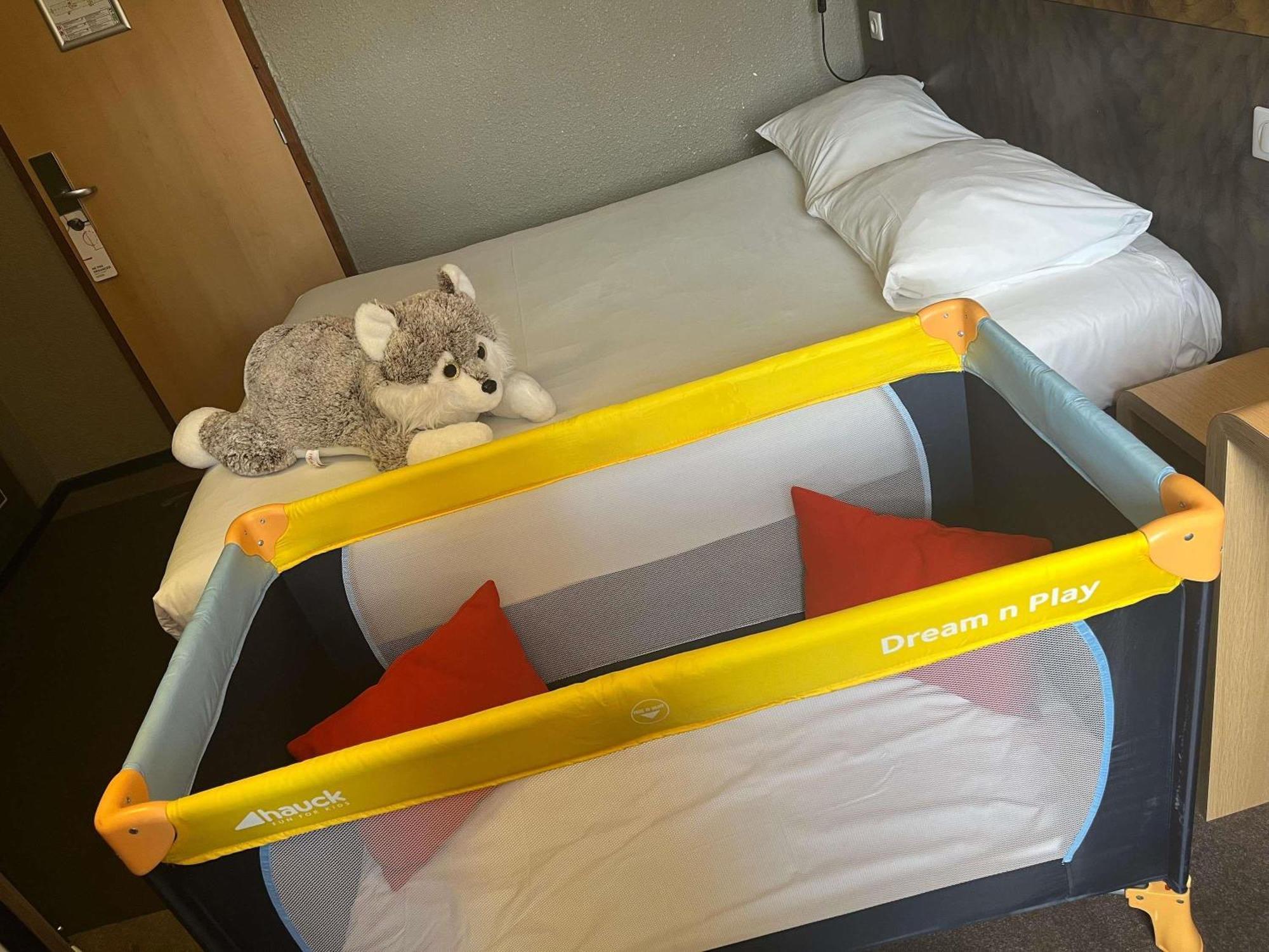 Ibis Montauban Hotell Eksteriør bilde